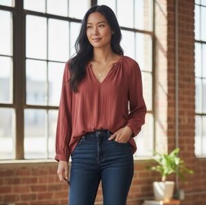 Knox Rose Rust Red V-Neck Long Sleeve Blouse